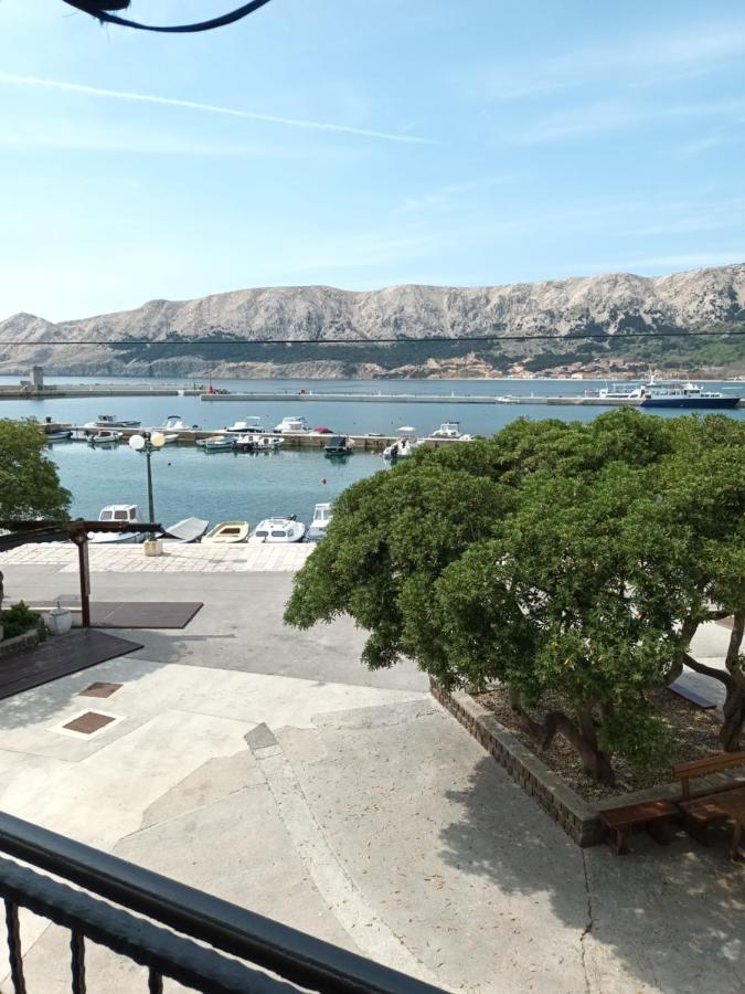 Apartments Dorcic Башка Екстер'єр фото