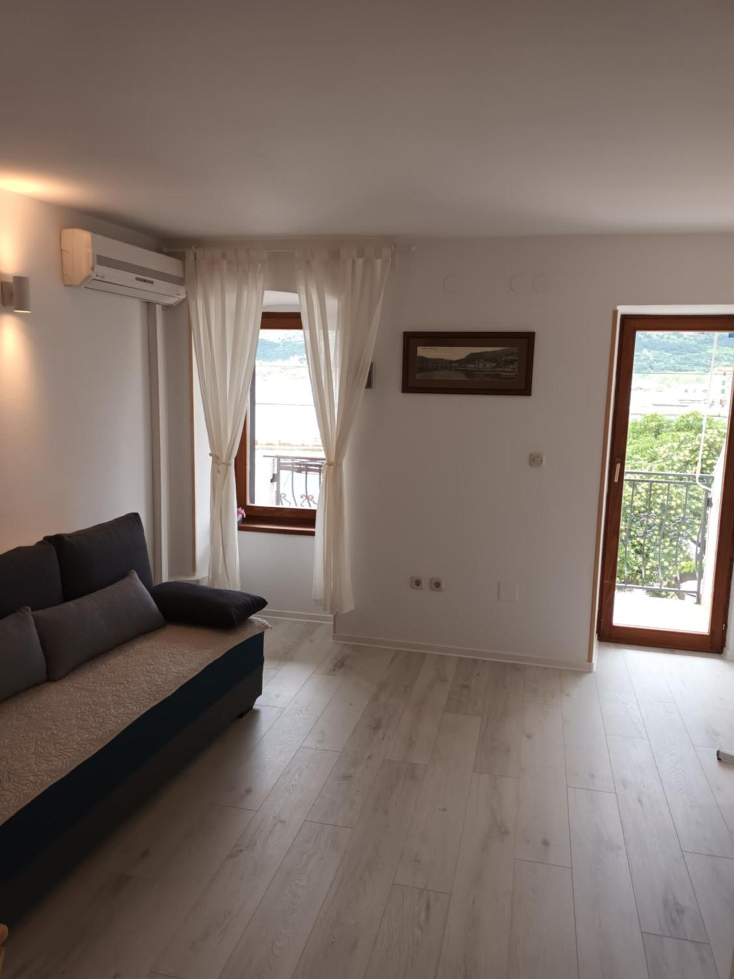 Apartments Dorcic Башка Екстер'єр фото